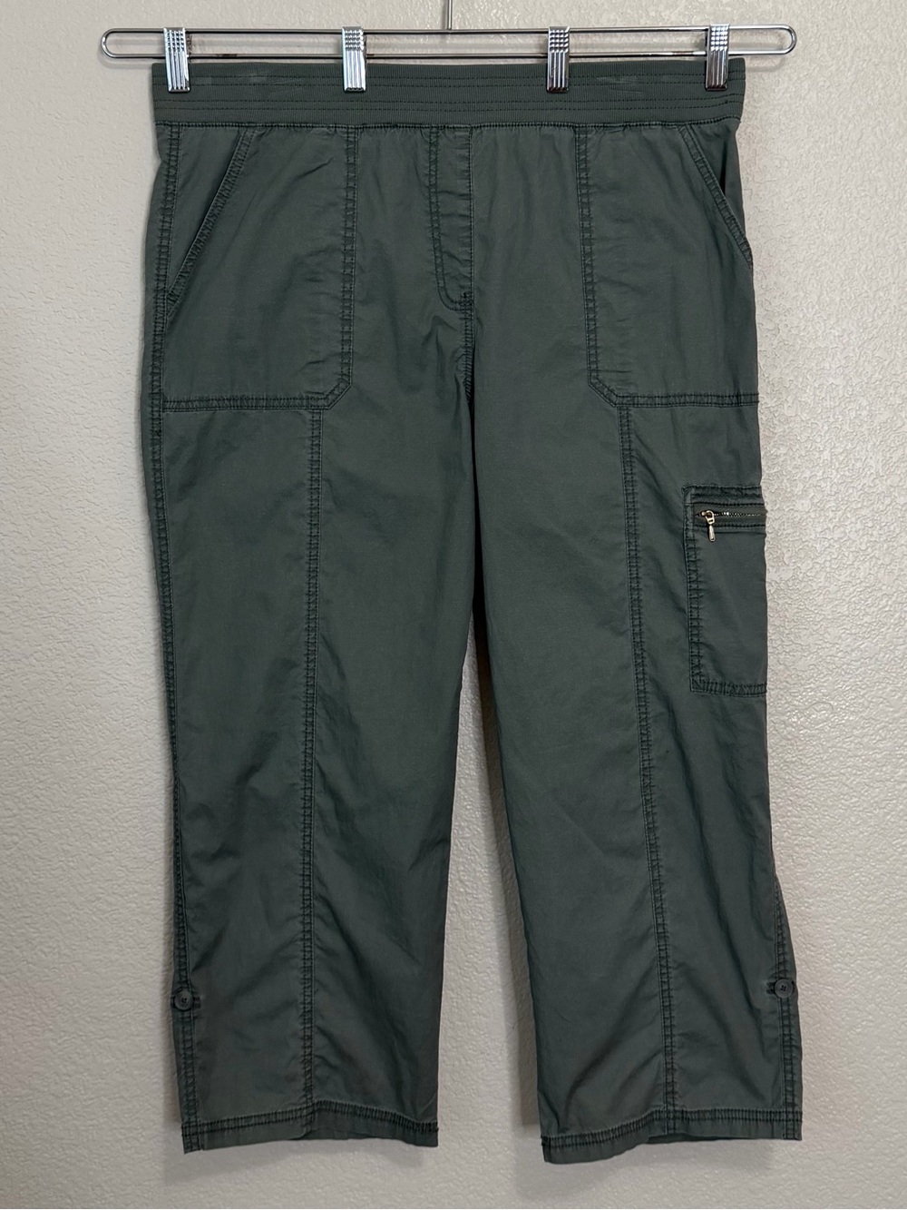 Chico's Sage Green Elastic Waist Cargo Cropped Pull-On Pants, Sz 14 (Large)